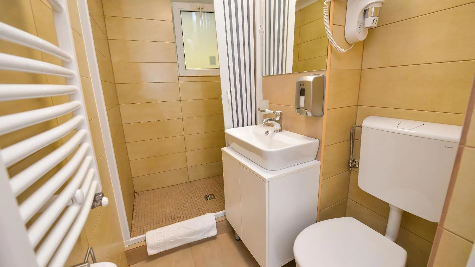 Highstyle Downtown Apartment Bucharest